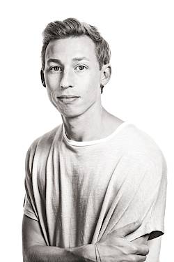Christopher Parker, Gruppe mit Solo